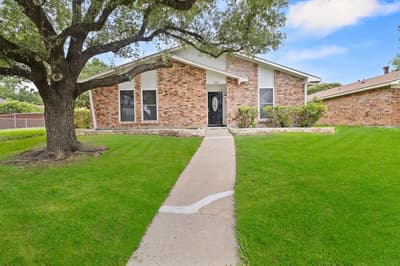 3709 Red Oak Drive, Garland TX 75043
