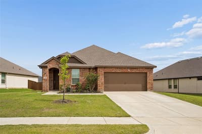 544 Erin Hills Drive, Red Oak TX 75154