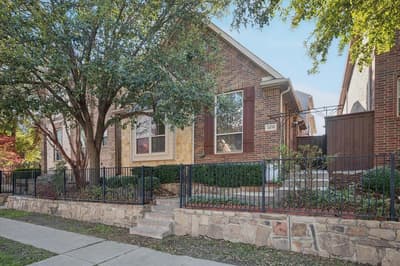 2470 Sunderland Lane, Lewisville TX 75067