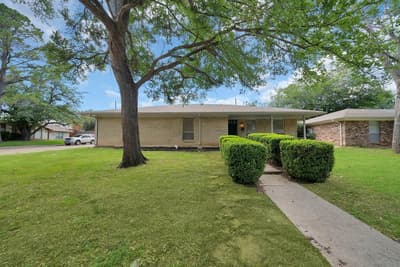 502 Pinebluff Drive, Lewisville TX 75067