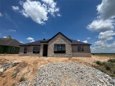 148 Legends Way, Bridgeport TX 76426