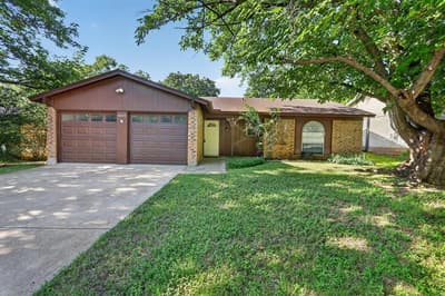 6645 Harrison Way, Watauga TX 76148