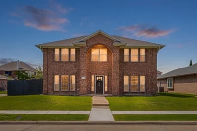 8618 Coventry Drive, Rowlett TX 75089