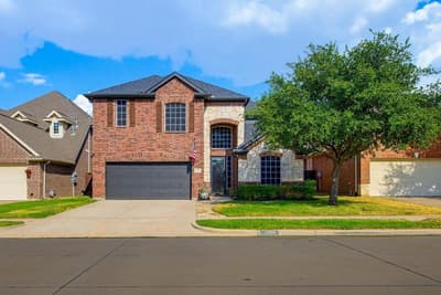 1906 Fountain Wood Drive, Euless TX 76039
