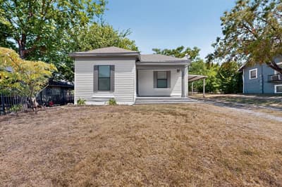 2609 Avenue G, Fort Worth TX 76105