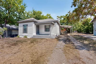 2609 Avenue G, Fort Worth TX 76105 - Photo 2