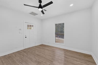 2609 Avenue G, Fort Worth TX 76105 - Photo 5