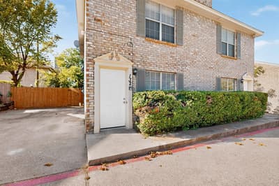 132 Graystone Place, Duncanville TX 75137 - Photo 4